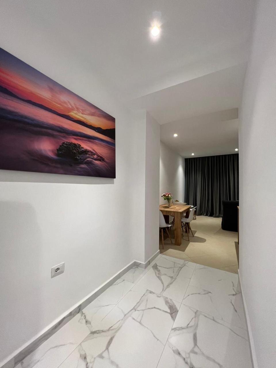 E&L Luxury Apartments Sarande Exterior photo